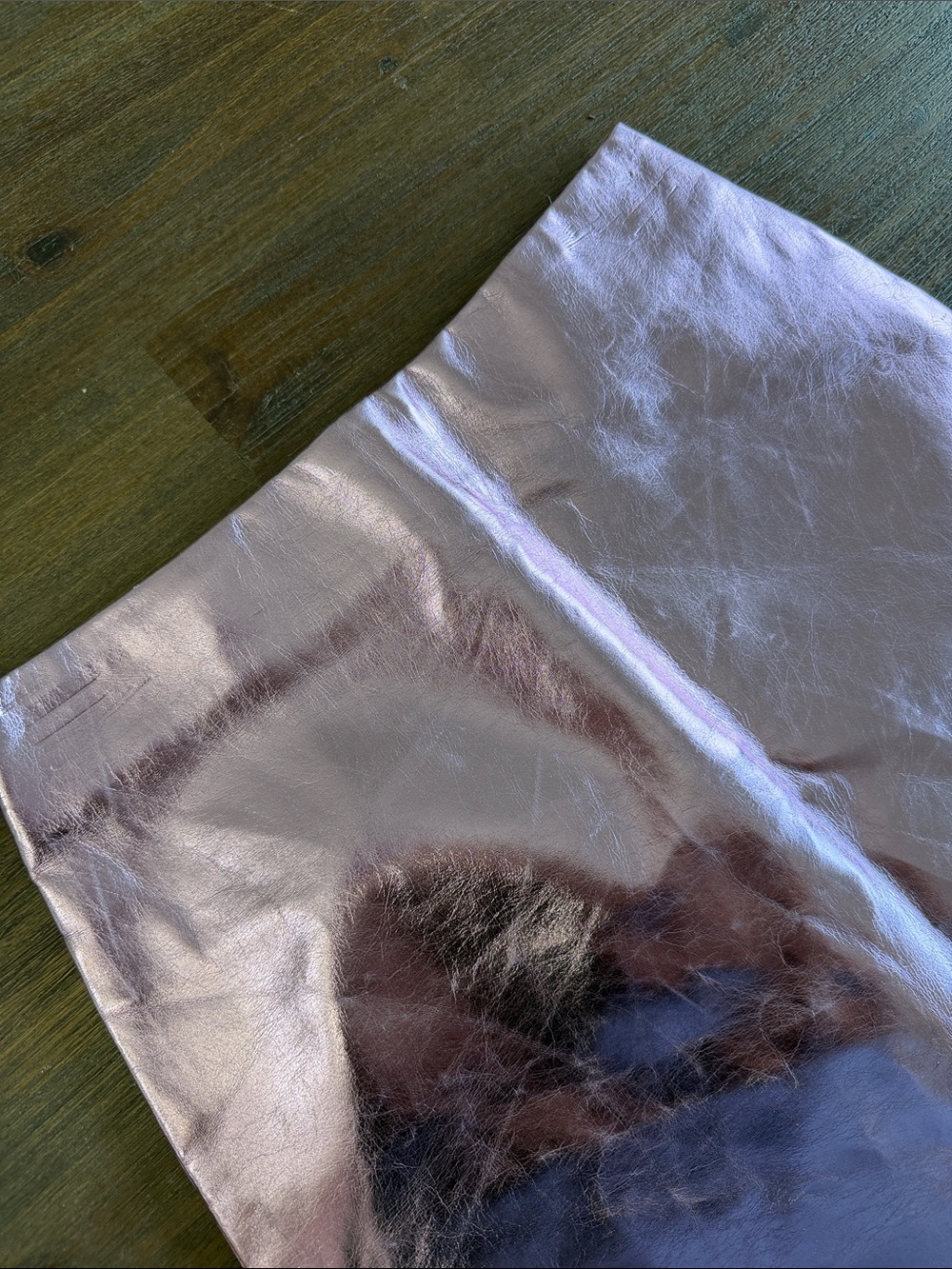 Le Lis Metallic Rose Mini Skirt - Picture 4 of 5